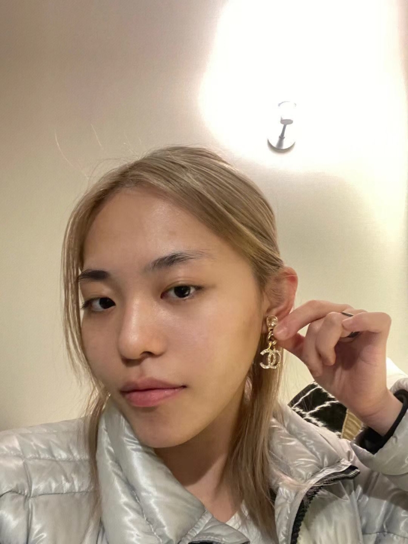 Ch**el earrings